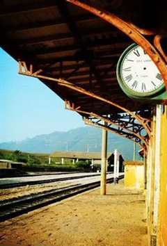 末日逃生原声版