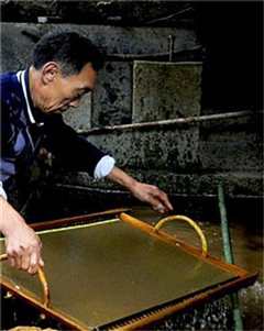 《古法造纸》