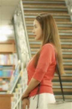 浴缸自拍的恋人