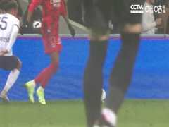 4月15日 22-23赛季法甲第31轮 图卢兹VS里昂