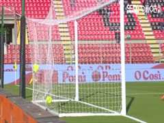 4月15日 22-23赛季意甲第30轮 克雷莫纳VS恩波利